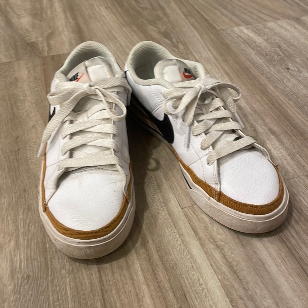Nike Court Legacy fashion sneakers